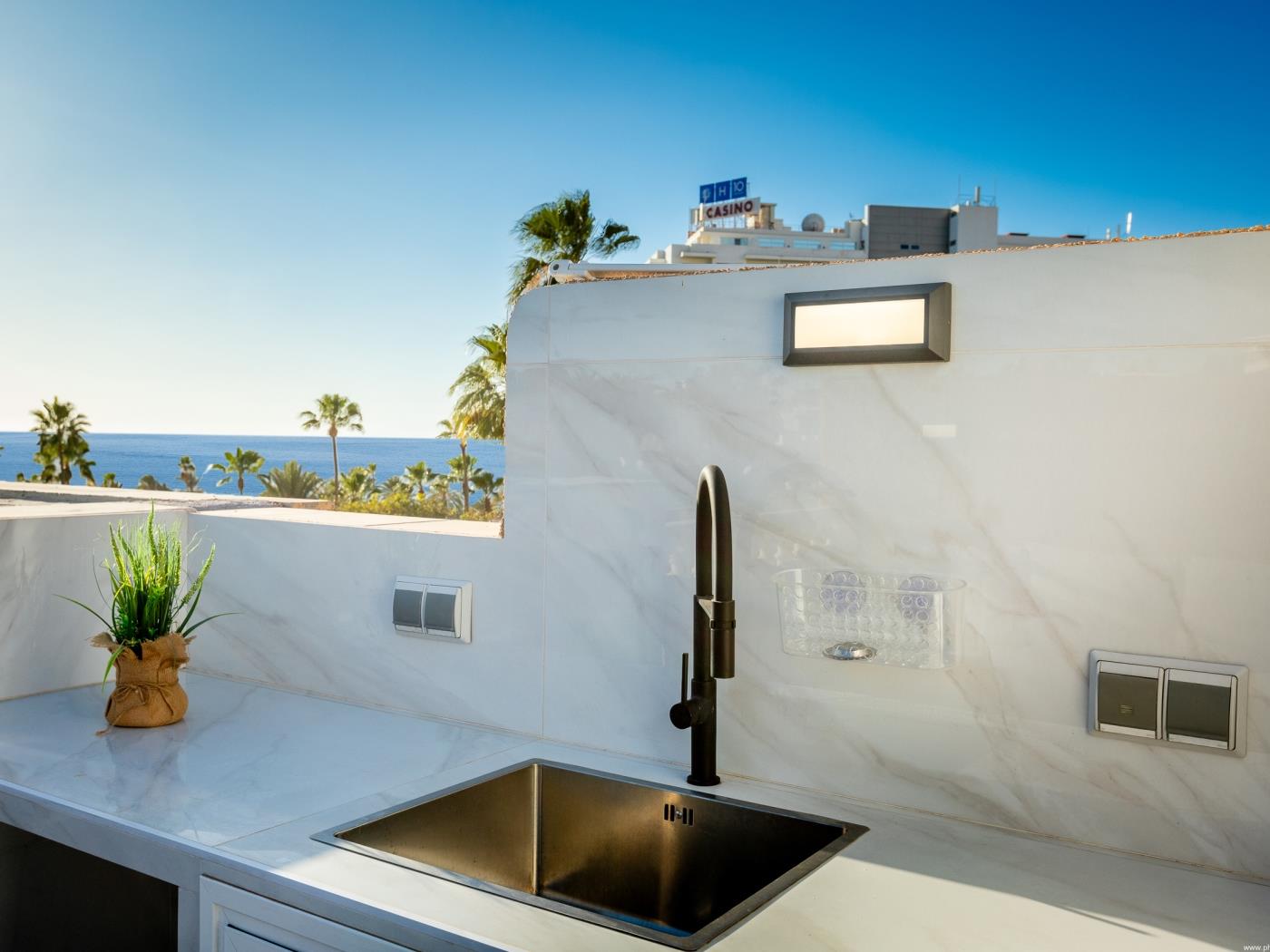 Puesta del Sol Luxury Apartment en Playa de las Américas
