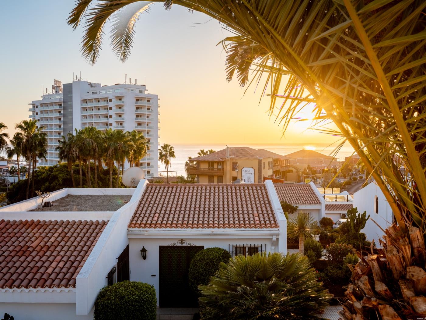 2B Acogedor Las Flores gran terraza con Piscina en Costa Adeje