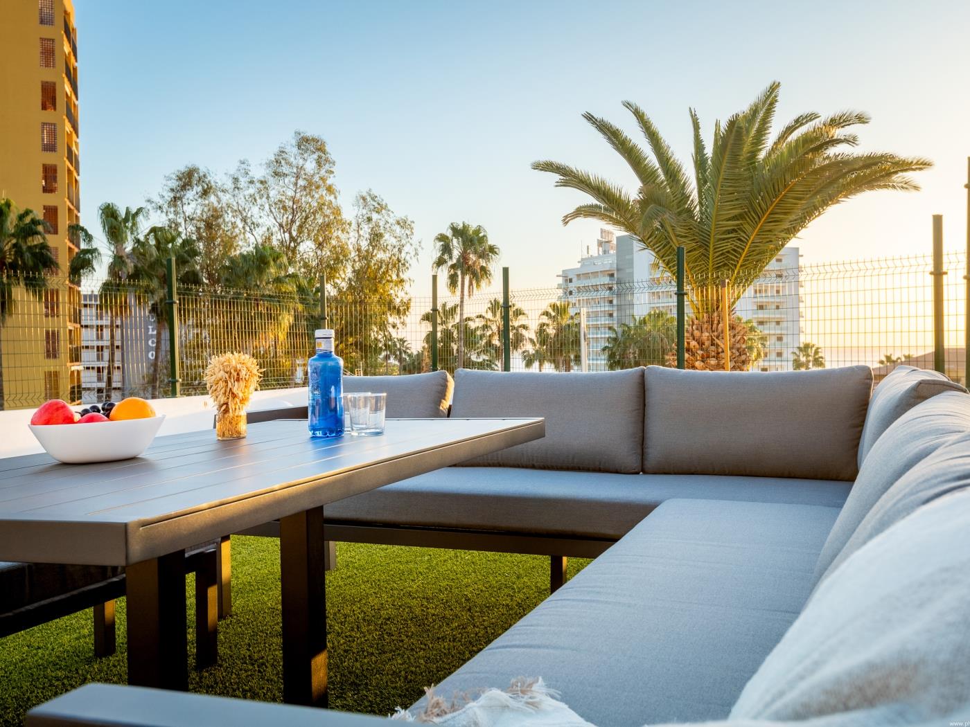 2B Acogedor Las Flores gran terraza con Piscina en Costa Adeje
