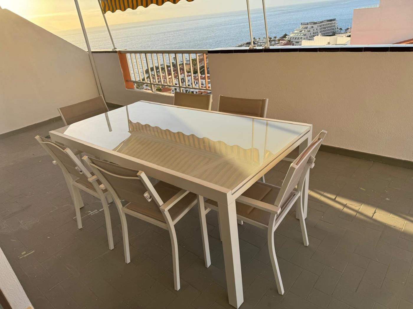 Casa Flower – Terraza espectacular con vista al mar en Santiago del Teide