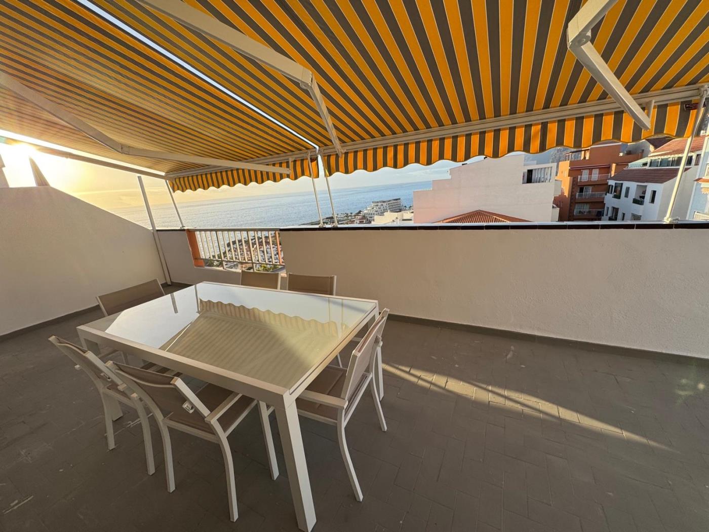 Casa Flower – Terraza espectacular con vista al mar en Santiago del Teide